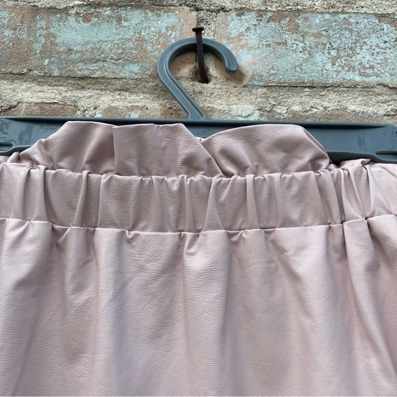 Express Skirt Faux Leather High Waisted Pencil Skirt Pink Paper Bag Stretch NWT - Picture 6 of 8